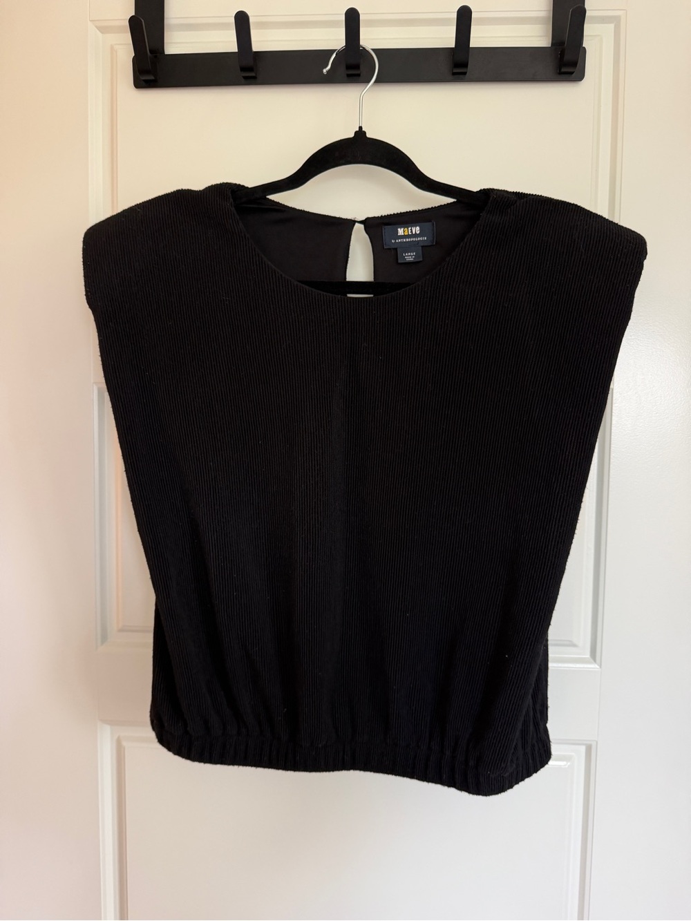 Maeve Black Ribbed Sleeveless Tunic Top with Shoulder Pads